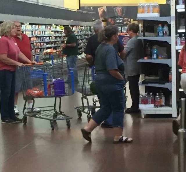 Annoying People And Situations (49 pics)