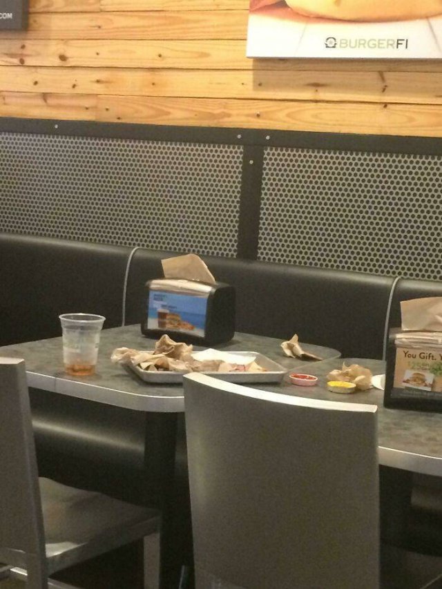 Annoying People And Situations (49 pics)