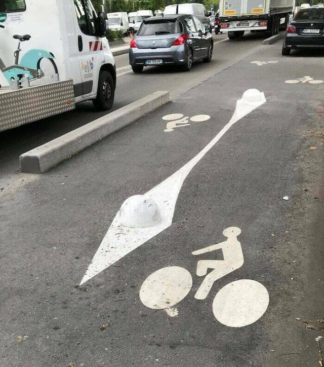 Failed Designs And Constructions (25 pics)