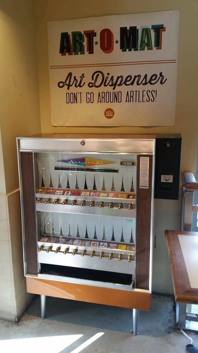Unusual Vending Machines (21 pics)