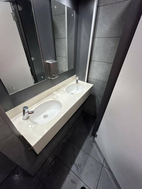 Failed Designs And Constructions (24 pics)