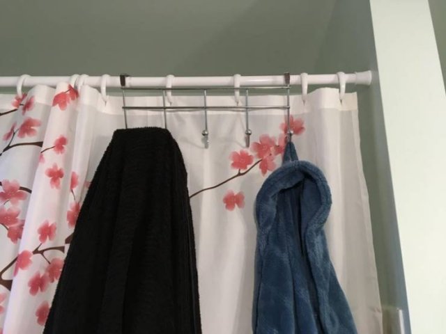 Useful Lifehacks (15 pics + 5 gifs)