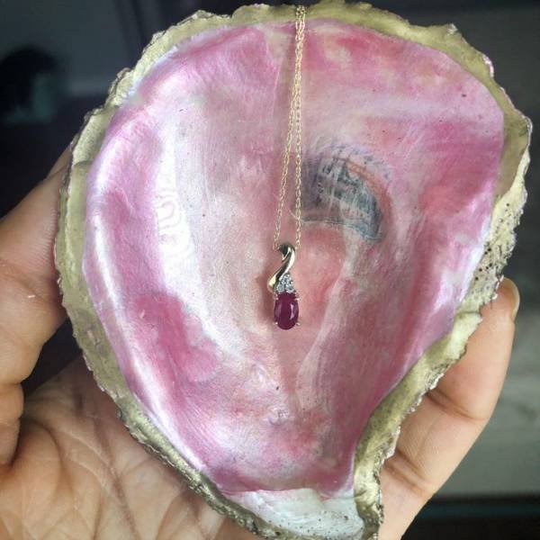 Cool Finds In Thrift Shops (27 pics)