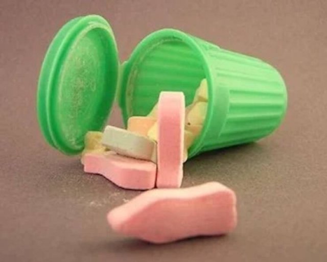 Snacks From The 1990's (16 pics) Snacks From The 1990's (16 pics)