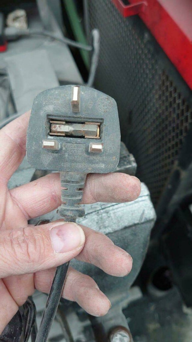 Tech Support Disasters (45 pics)