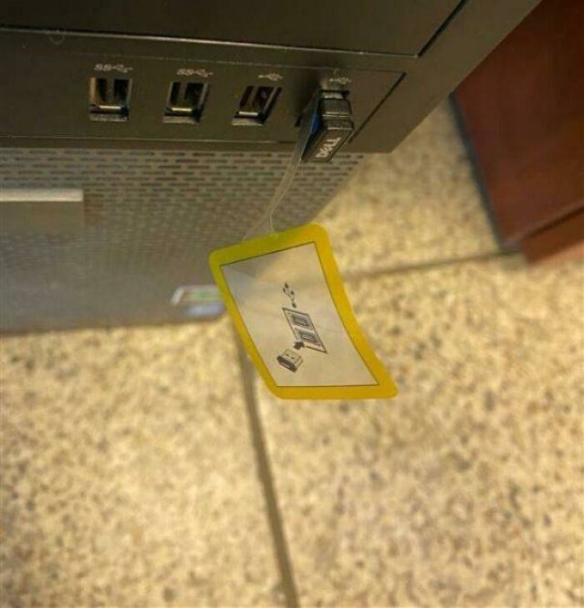 Tech Support Disasters (45 pics)