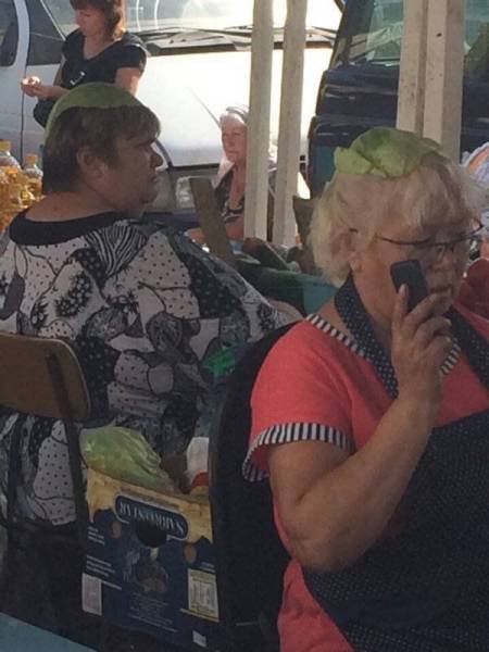 What Is Going On Here? (40 pics) What Is Going On Here? (40 pics)