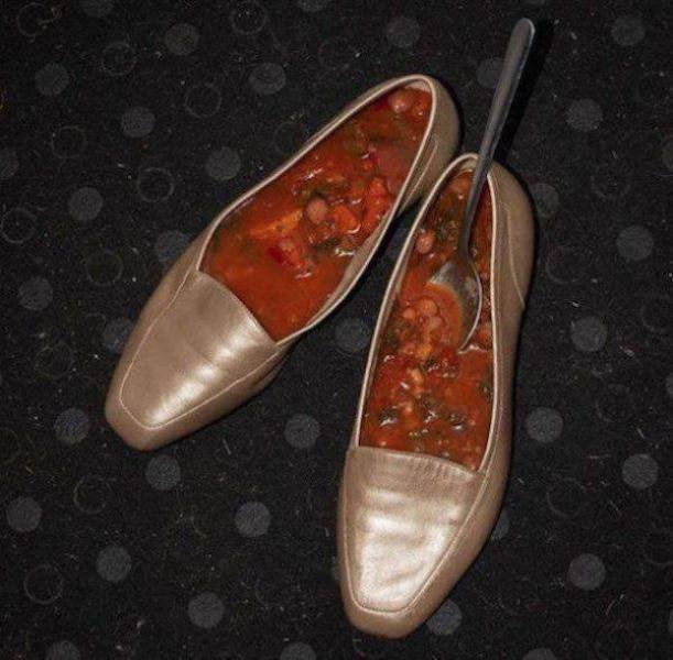 What Is Going On Here? (40 pics) What Is Going On Here? (40 pics)