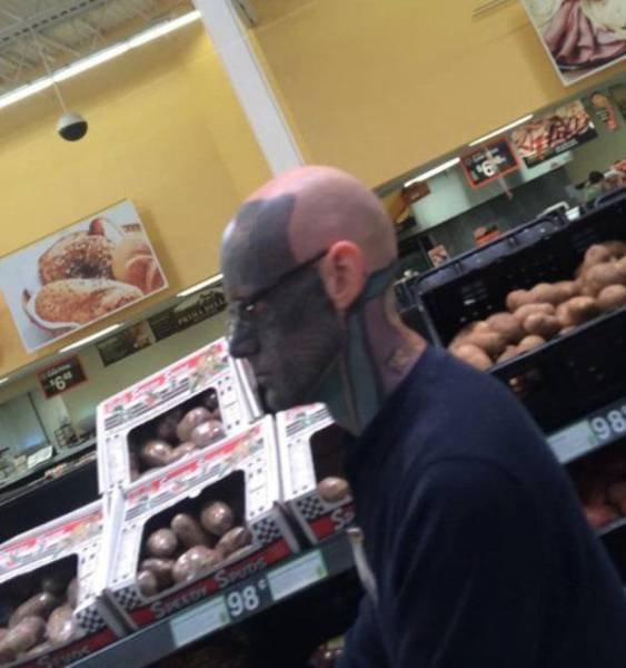 What Is Going On Here? (40 pics)