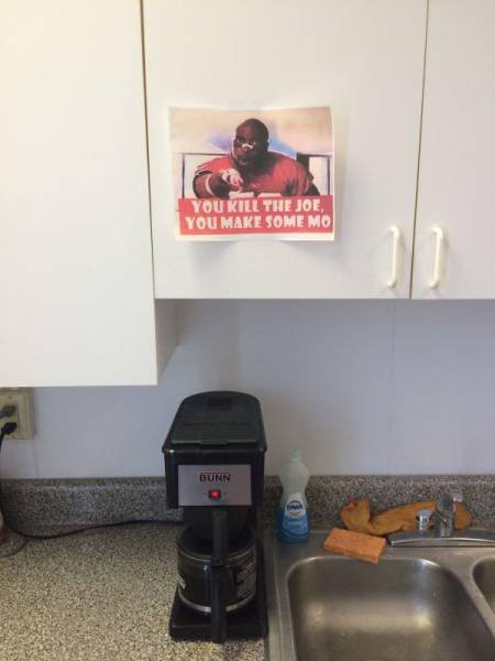 Funny Photos From Work (44 pics) Funny Photos From Work (44 pics)