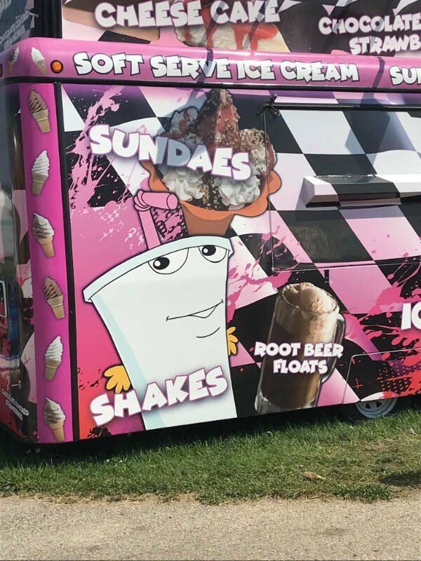 Fake Brands (25 pics)