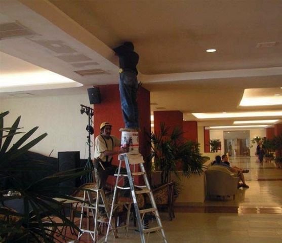 They Don't Care About Safety (47 pics)