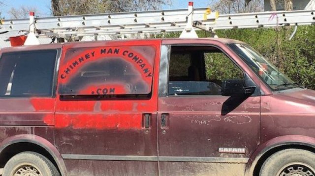 What Is Going On Here? (43 pics) What Is Going On Here? (43 pics)