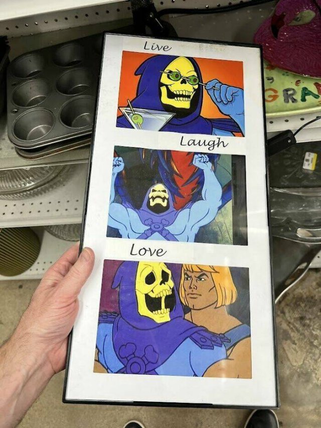 Weird Finds In Thrift Shops (24 pics)