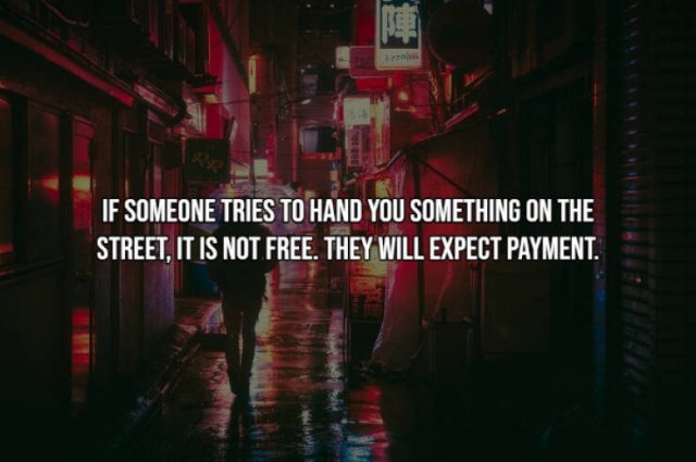 Useful Travel Tips (17 pics)