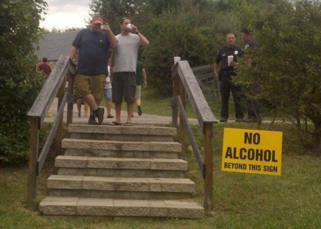 They Don't Care About The Rules (36 pics) They Don't Care About The Rules (36 pics)