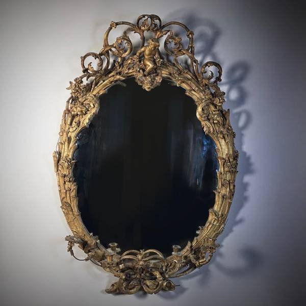 Interesting Finds In Old Houses (15 pics)
