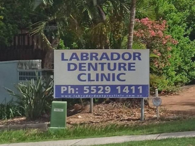 Funny Signs (26 pics) Funny Signs (26 pics)