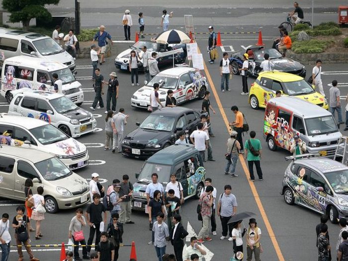 Itasha - new Japanese obsession (16 pics)