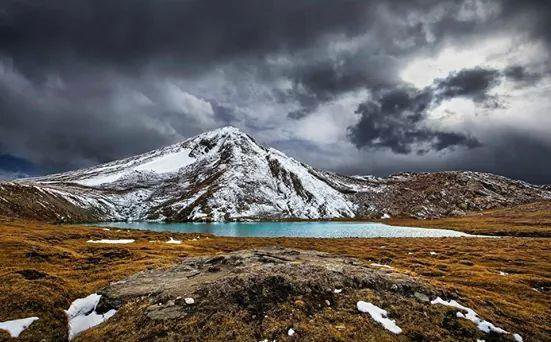 You Won't Believe That These 17 Beautiful Locations Are In Pakistan (17 pics)