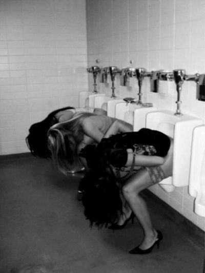 Ladies Night Out Is A Wild Affair (30 pics)