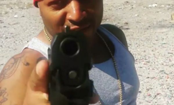 Fail - Rapper Shoots And Misses EVERY Target