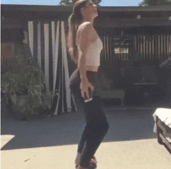 Some People Have Balance And Coordination, Others Don't (24 gifs)