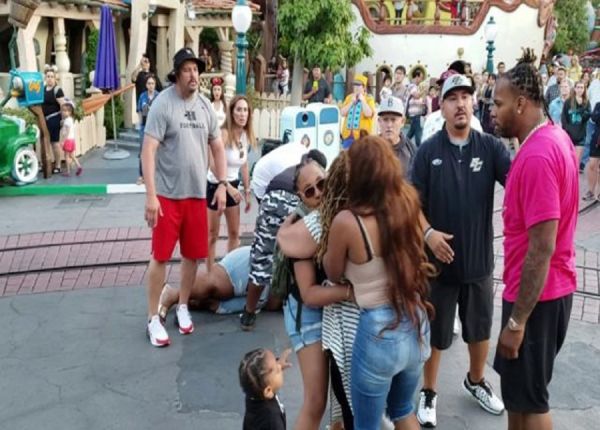 Disney Family Fun Turns Into All Out Brawl  (Video)