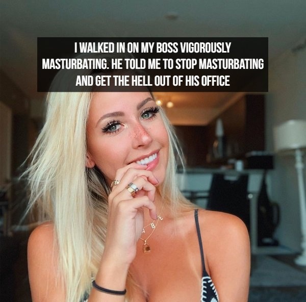 Hot Girls And Jokes (17 pics)