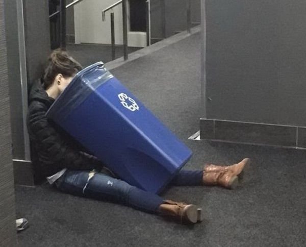 Wasted People (27 pics)