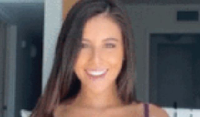 Hot Girls (34 gifs)