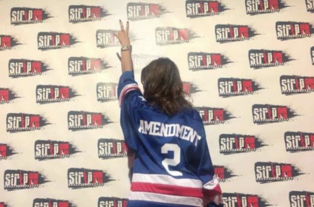 Ladies Love The Second Amendment (50 Pics)