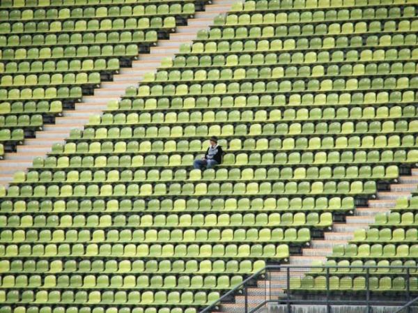 Social Distancing Done Right   (Pics)