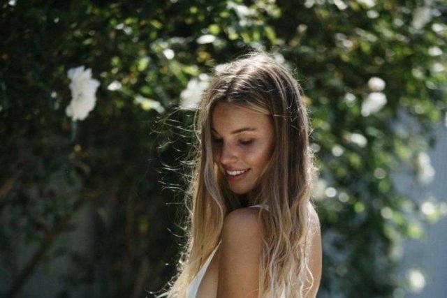 Side View (53 pics)