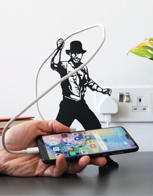 Amazing Paper Cutouts (16 pics)