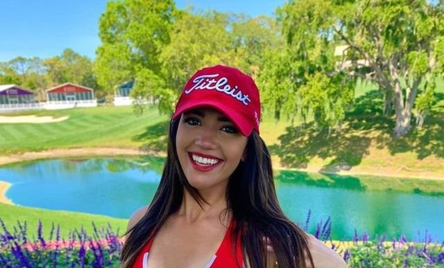 Golf Girls (49 pics)