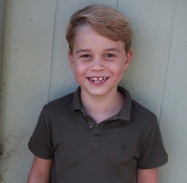 World's Royal Descendants (12 pics)