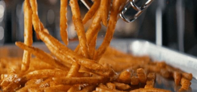 The Best Fast Food Restaurant French Fries (15 gifs)