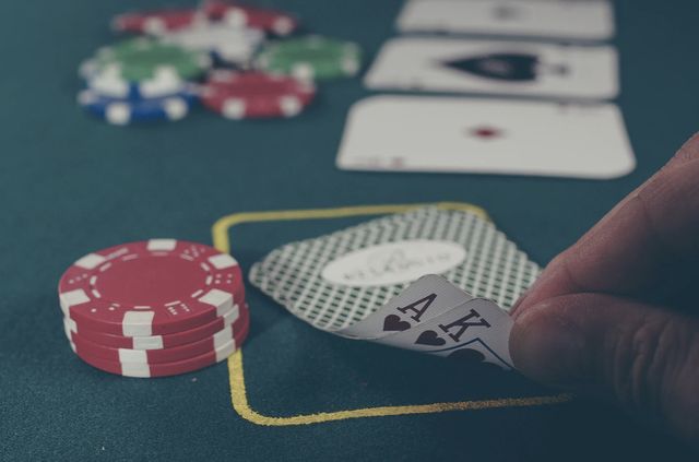 What to Put into a Casino Review? Share Your Gambling Experience