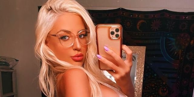 Girls In Glasses (34 pics)