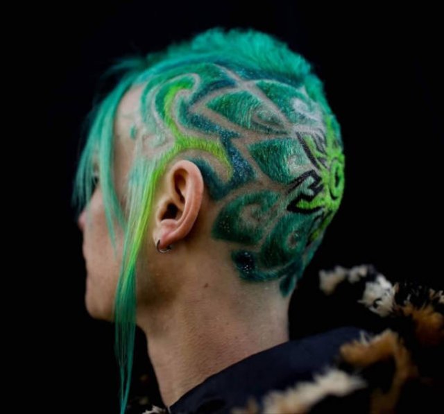 Weird Haircuts (54 pics)