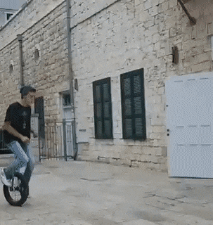 Acid GIFs, February 10 (25 gifs)