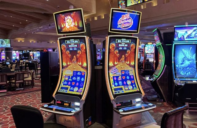 Online gambling helps to relieve stress