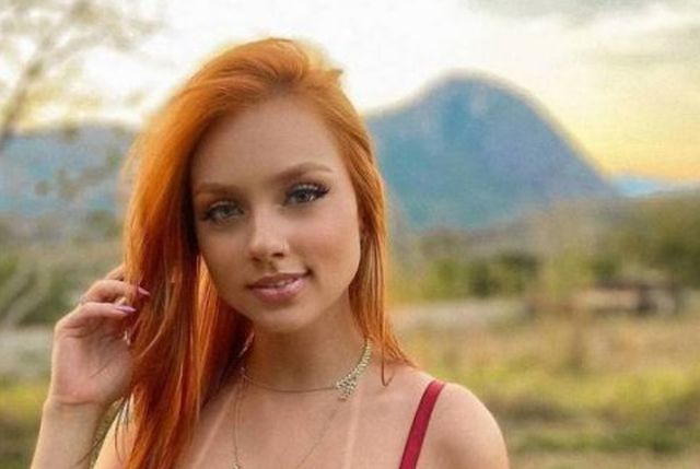 Girls With Tan Lines (48 pics)