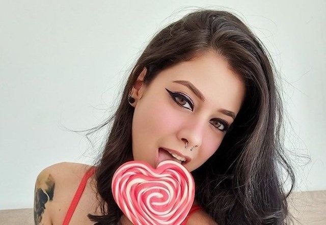 Tattooed Girls (41 pics)