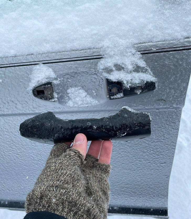 Bad Days Happen (22 pics)