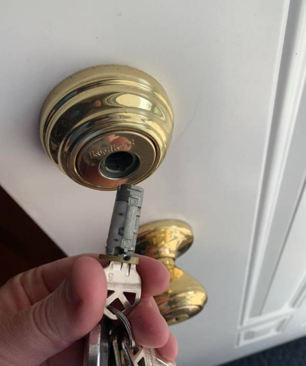 Bad Days Happen (20 pics)