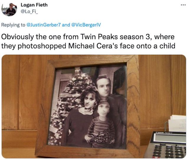 Photoshop Fails In Movies (31 pics)