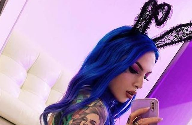 Girls With Dyed Hairs (28 pics)