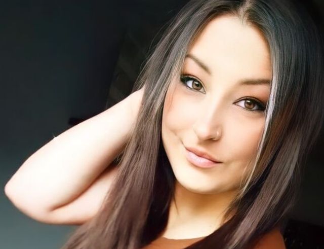 Hot Girls (85 pics)